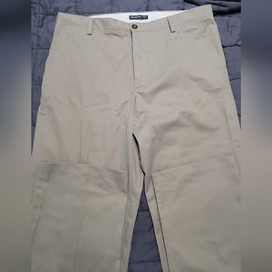 Dockers khakis
